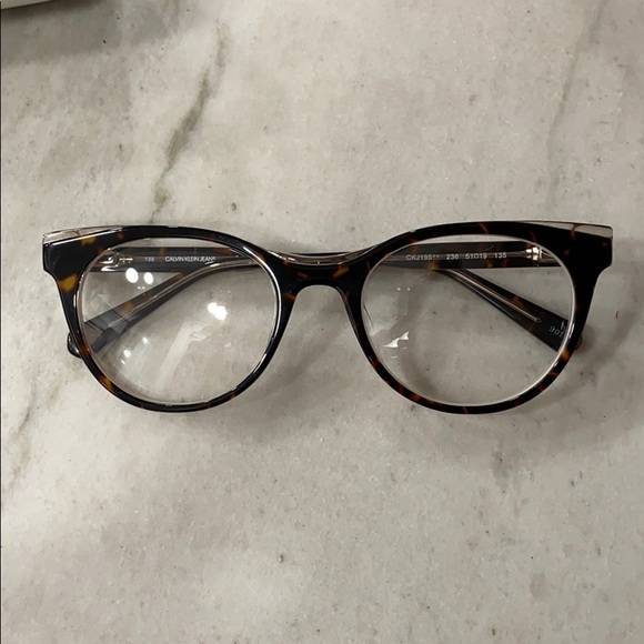 Calvin Klein Jeans • Prescription Glasses - Picture 3 of 6